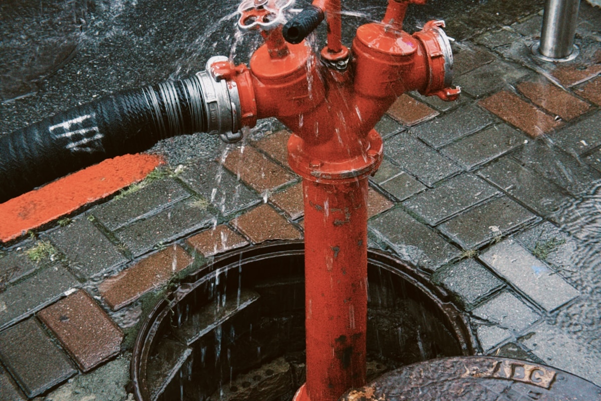 Commercial water damage restoration in Hanford